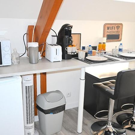 Cosy Chambre Chez Habitant 5Mn Aeroport Roissy Cdg Hotel Le Mesnil-Amelot Kültér fotó